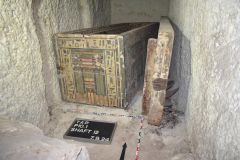 Chamber Archaeologists Priestess Burial Asyut Idy