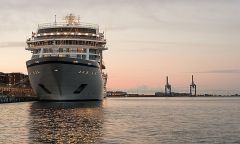 Norovirus Cruise Outbreaks Passengers Ships Cbs News